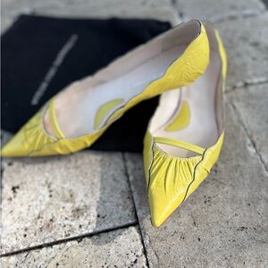Yellow Women's‎ Flats